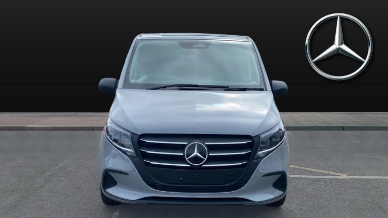 Mercedes-Benz Vito L2 Diesel Rwd 119CDI Select Crew Van 9G-Tronic